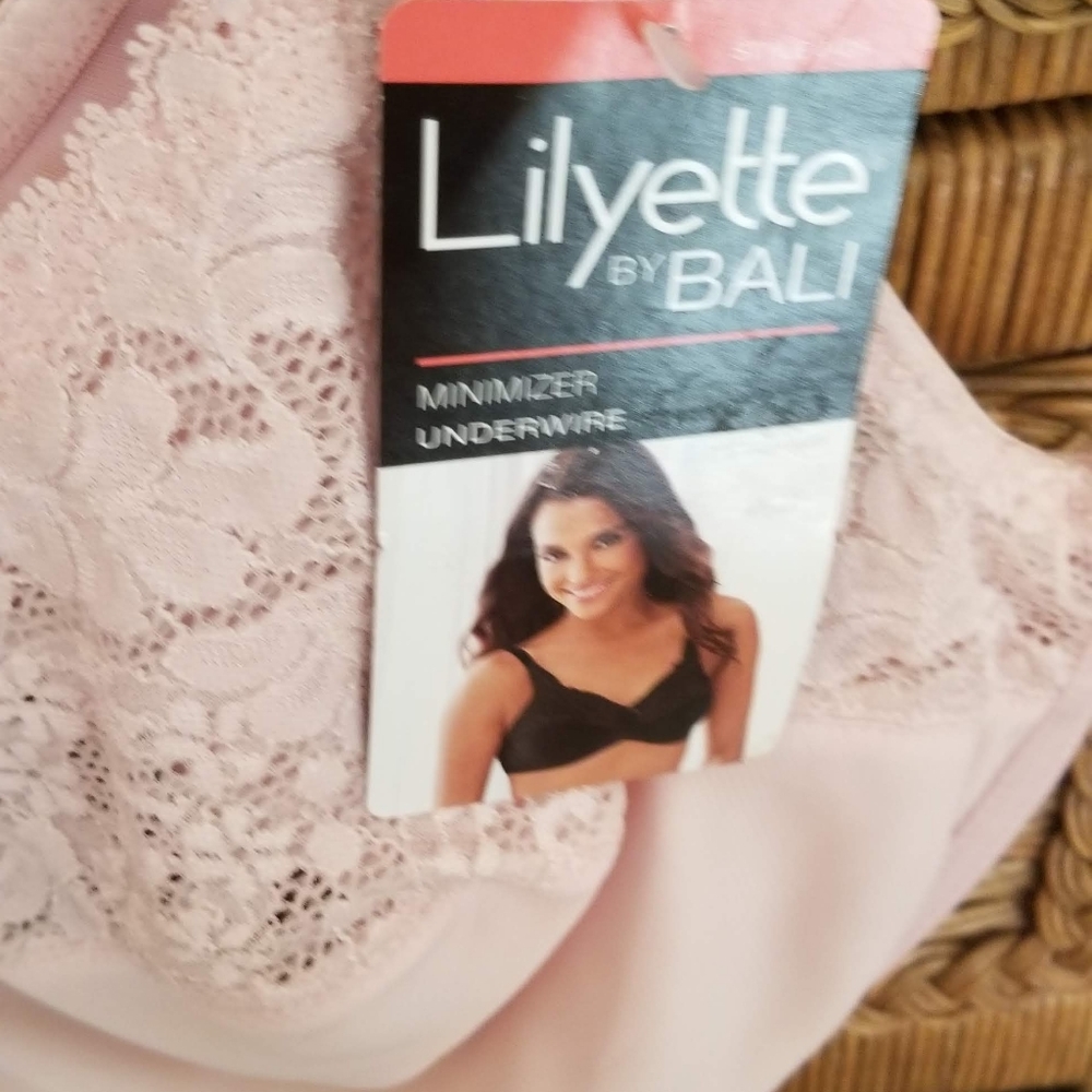 Lilyette underwire bra